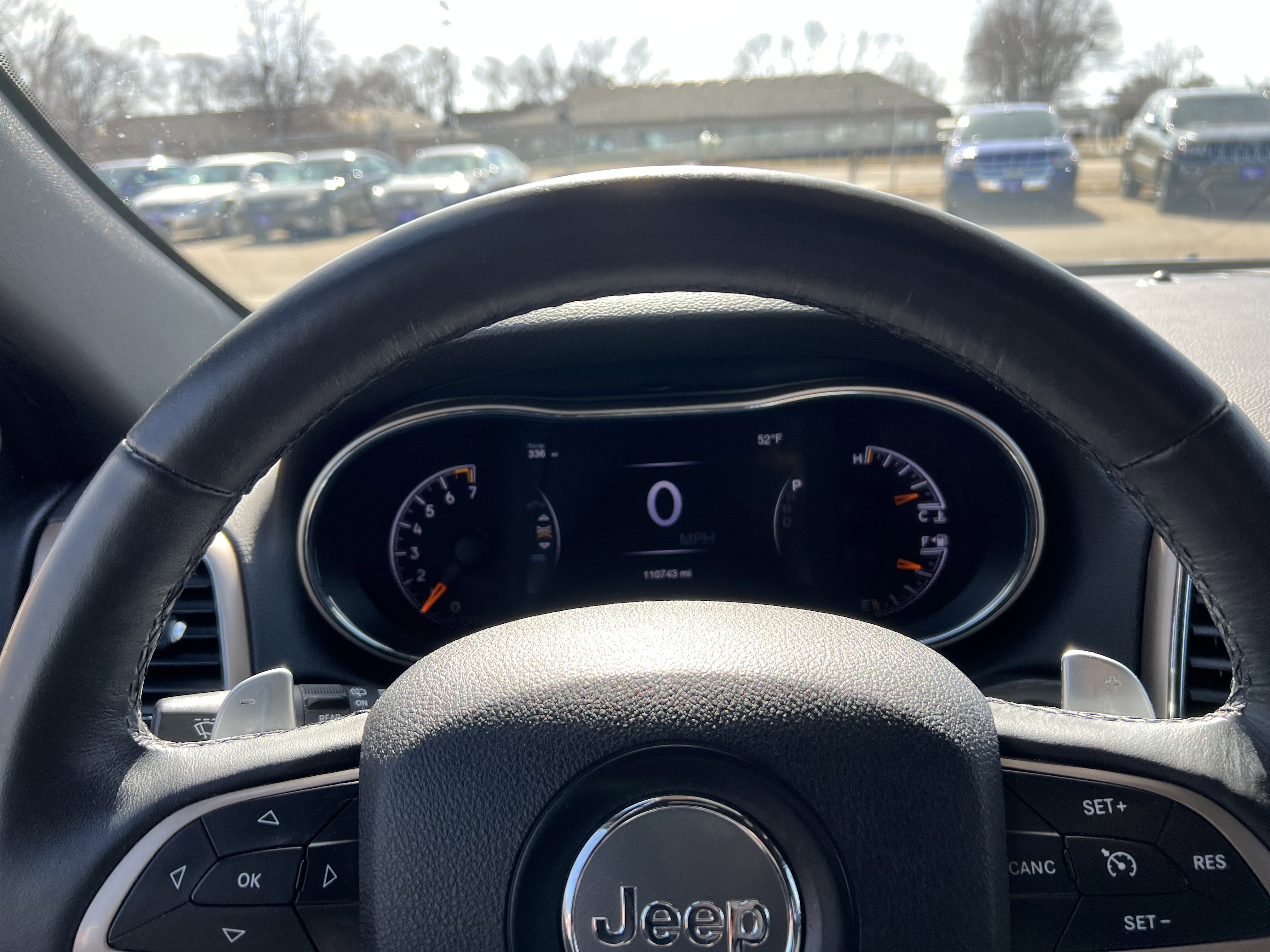 Used 2016 Jeep Grand Cherokee Laredo w/ Quick Order Package 23E image 21