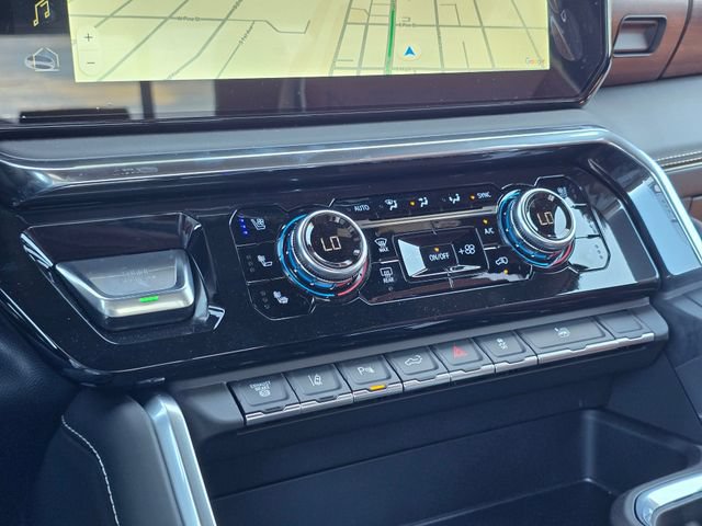 New 2026 GMC Sierra 3500 Denali Ultimate AWD/4WD image 29