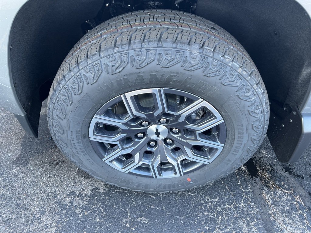 New 2026 Chevrolet Colorado Z71 w/ Z71 Convenience Package 2 image 2