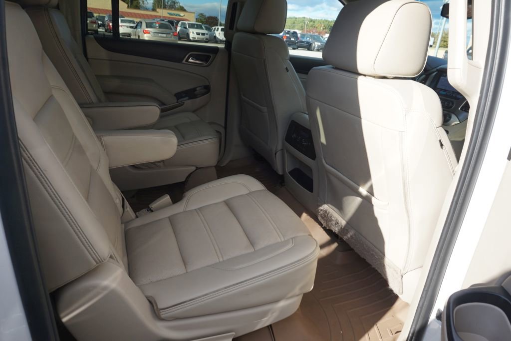 Used 2019 GMC Yukon XL Denali w/ Denali Ultimate Package RWD image 32