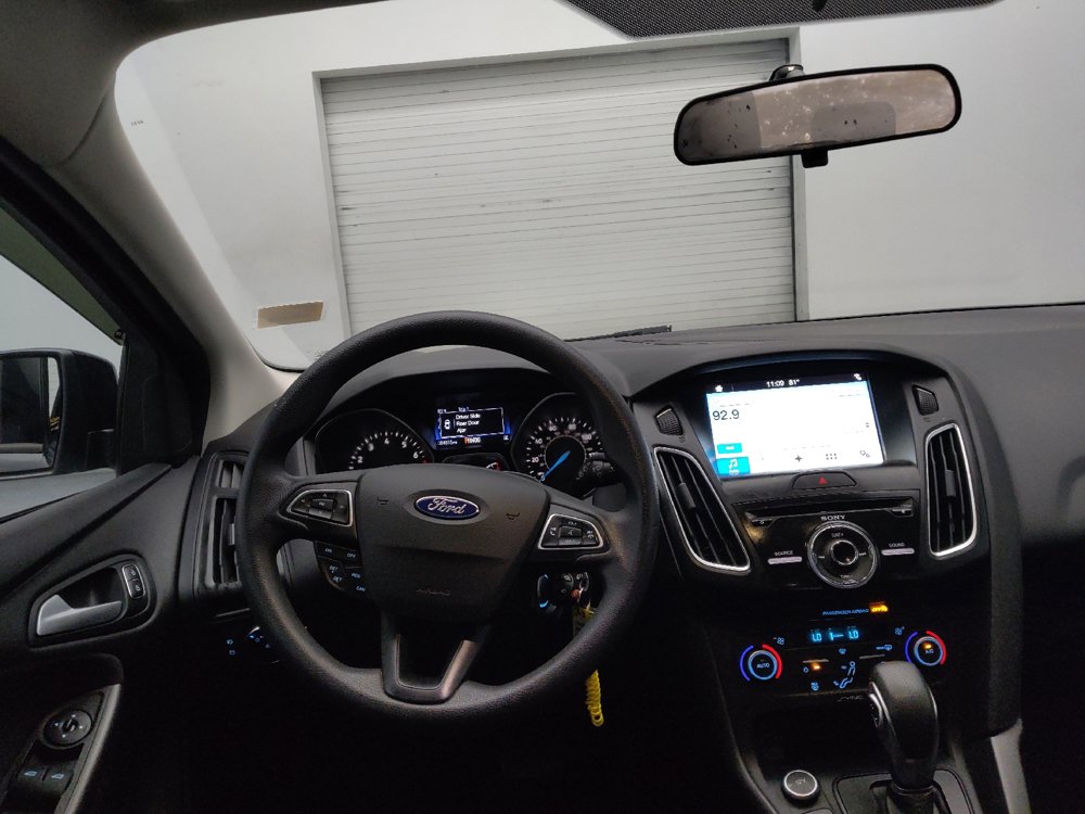 Used 2017 Ford Focus SEL w/ Interior Protection Package FWD image 22