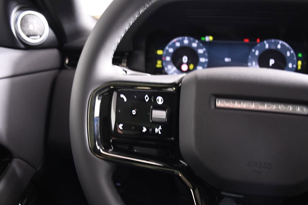 Certified 2026 Land Rover Range Rover Evoque S AWD/4WD image 29