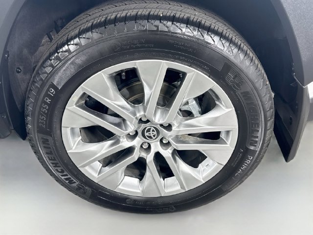 Certified 2025 Toyota RAV4 Limited w/ Advanced Technology Package FWD image 33