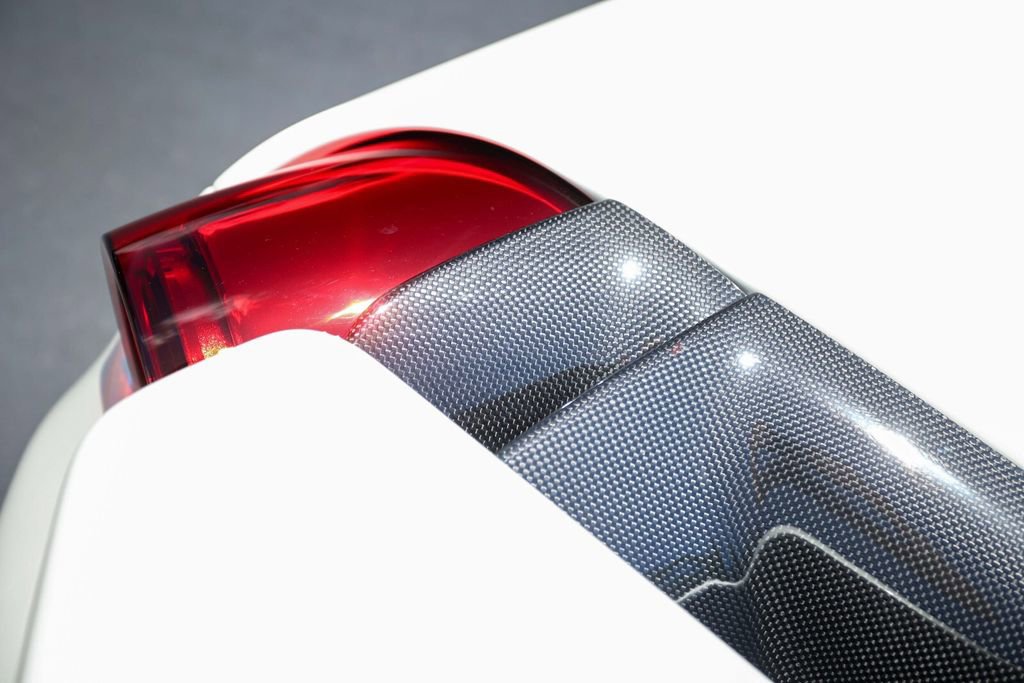 Certified 2020 Ferrari 488 Pista Spider RWD image 19