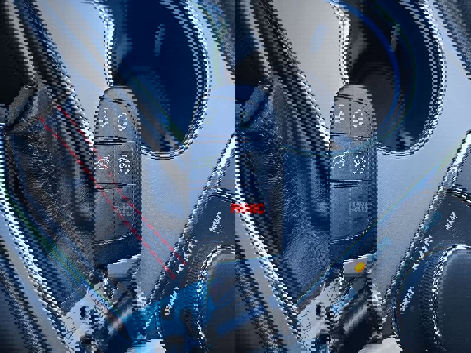 Used 2020 Jeep Grand Cherokee Trailhawk w/ Trailhawk Luxury Group image 37