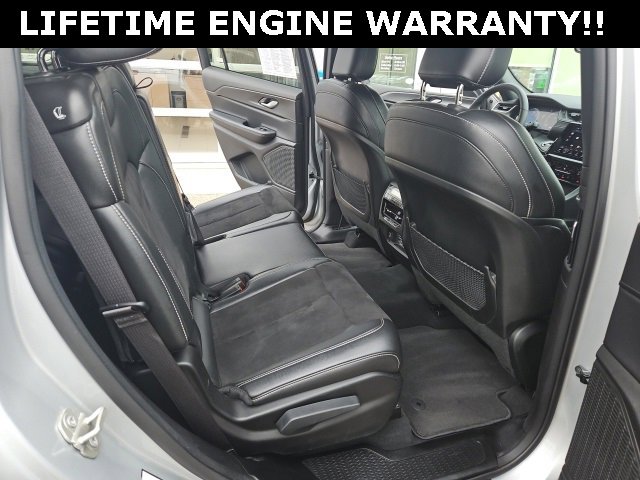 Used 2024 Jeep Grand Cherokee L Laredo image 35