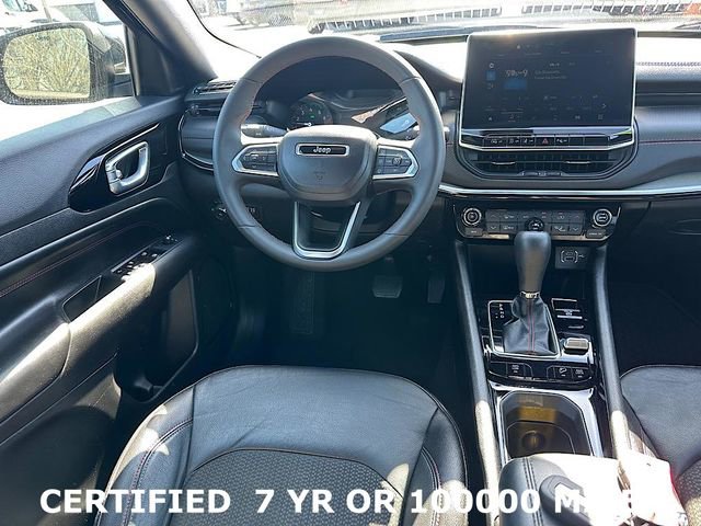 Used 2024 Jeep Compass Trailhawk image 17