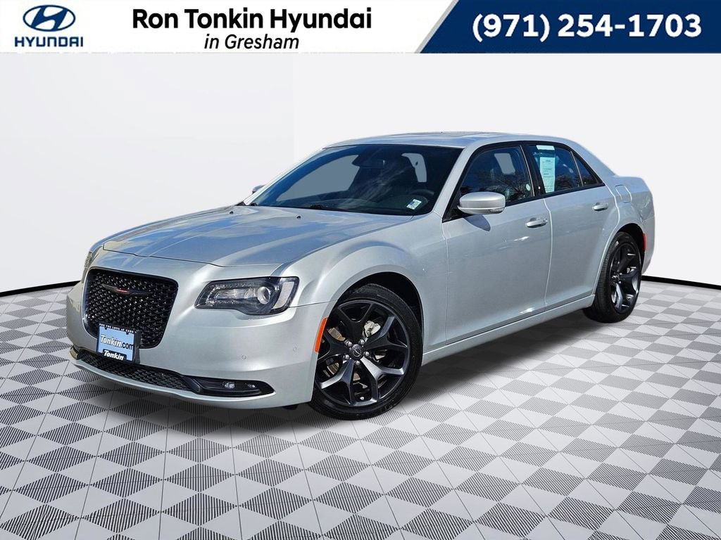 Used 2023 Chrysler 300 S