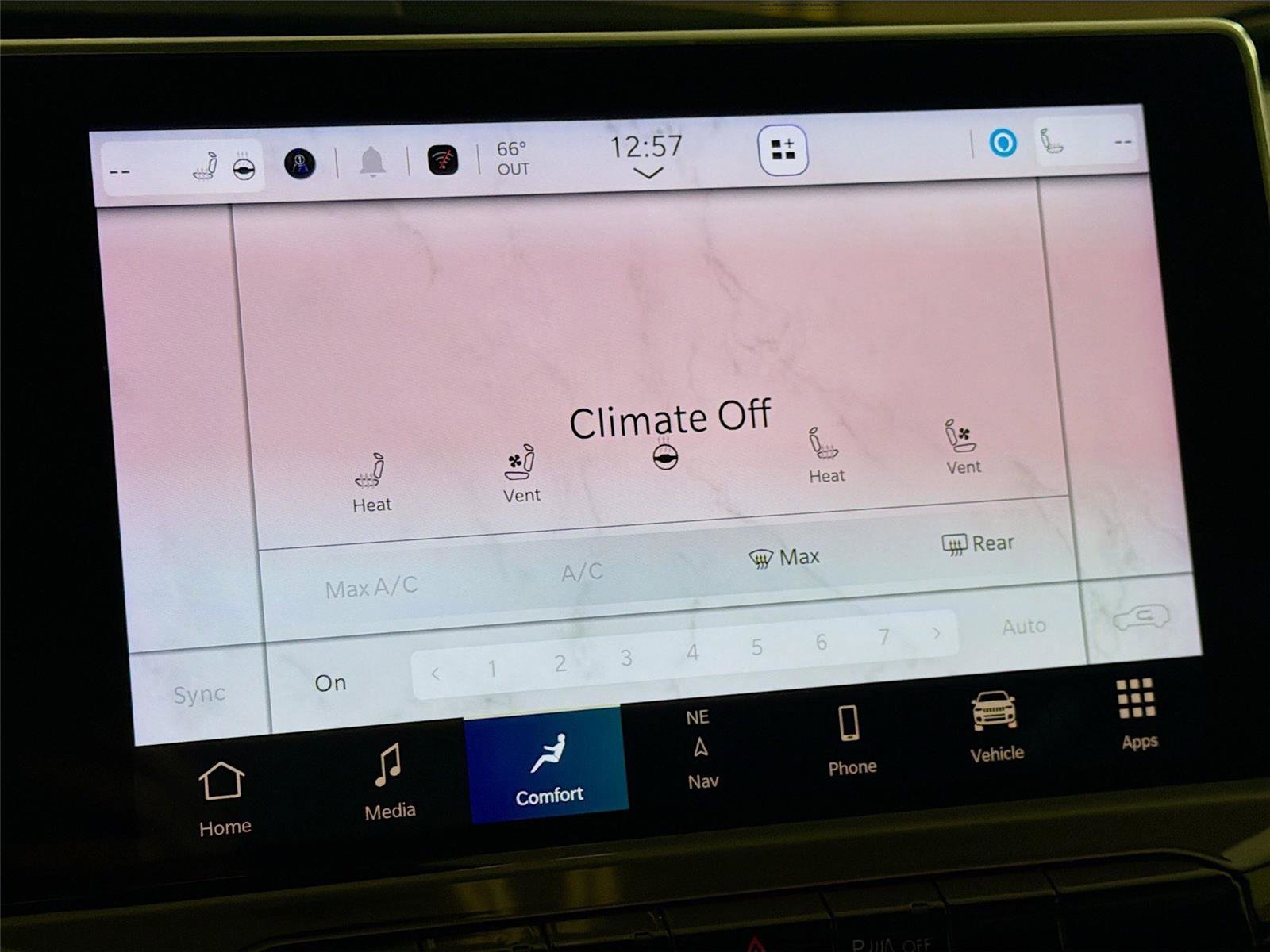 Used 2025 Jeep Compass Limited w/ Elite Group image 23