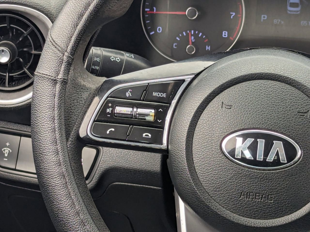 Used 2019 Kia Forte LXS image 16