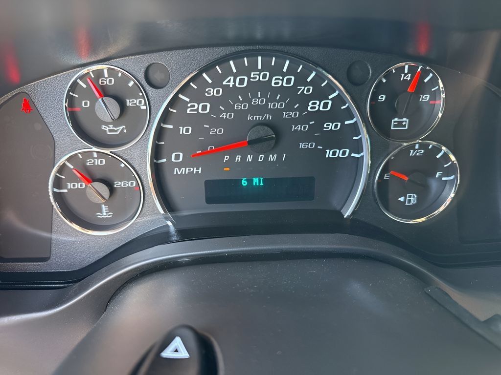 New 2026 Chevrolet Express 3500 Extended w/ Driver Convenience Package RWD image 17