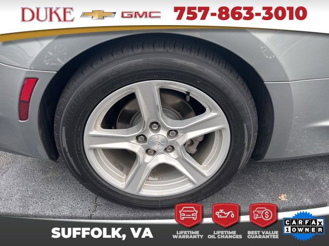 Used 2023 Chevrolet Camaro LT image 12