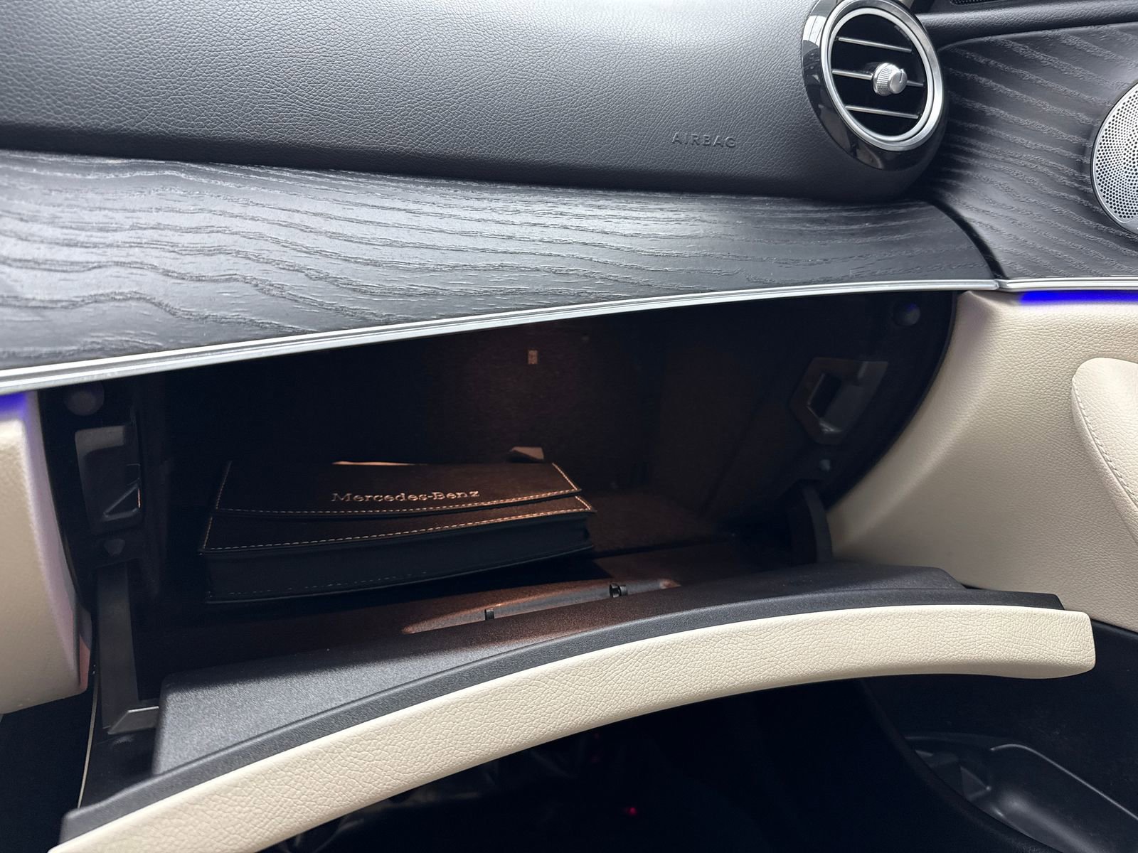 Used 2019 Mercedes-Benz E 300 w/ Premium 1 Package image 33