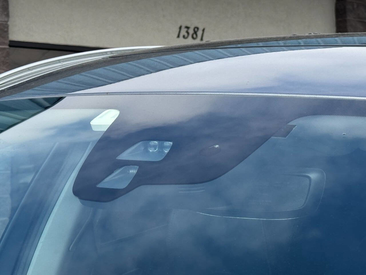 Used 2017 Volvo XC60 T5 Inscription image 51