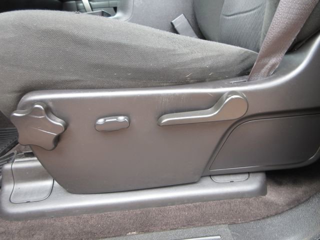 Used 2013 Chevrolet Silverado 1500 LT image 12