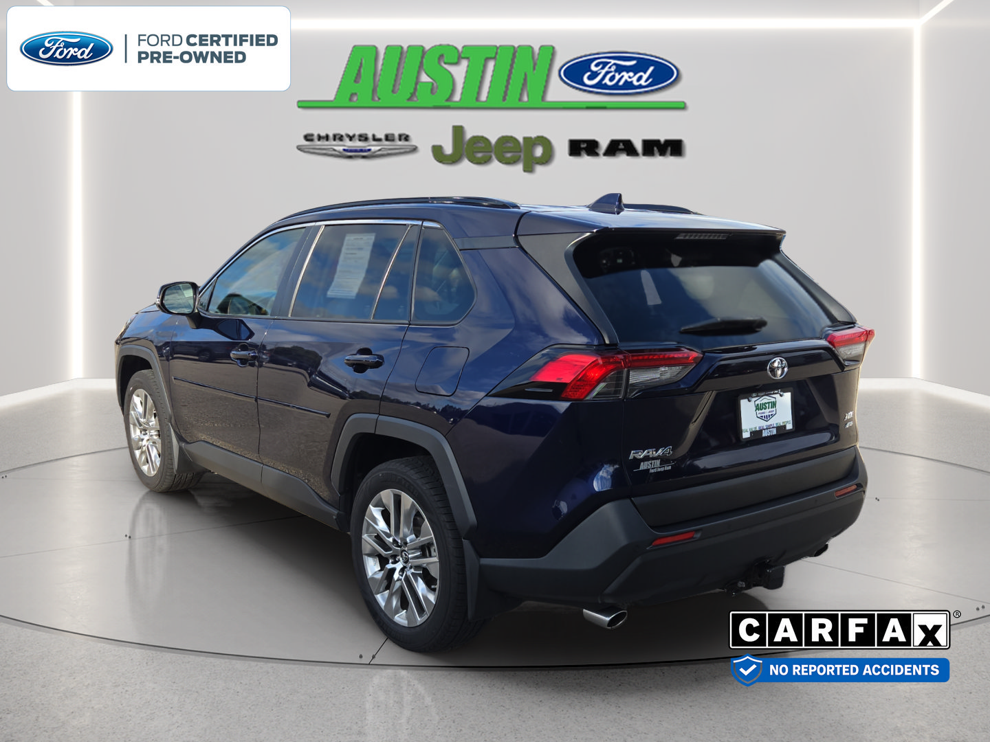 Used 2019 Toyota RAV4 XLE Premium w/ Advanced Technology Package AWD/4WD image 3
