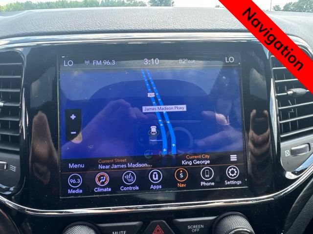 Used 2020 Jeep Grand Cherokee Altitude AWD/4WD image 24