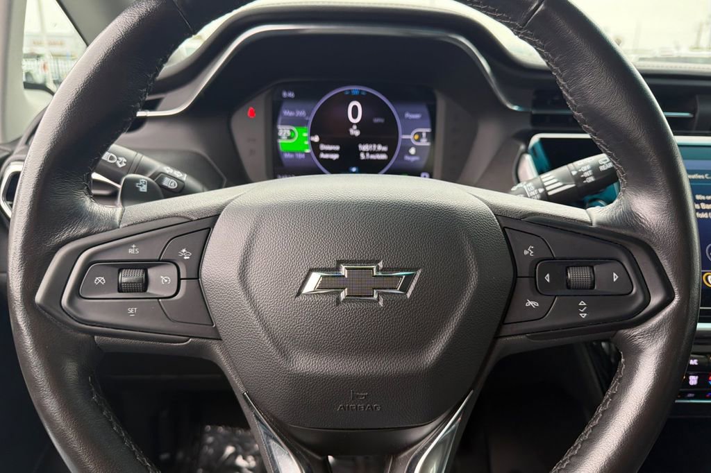 Used 2022 Chevrolet Bolt LT FWD image 23