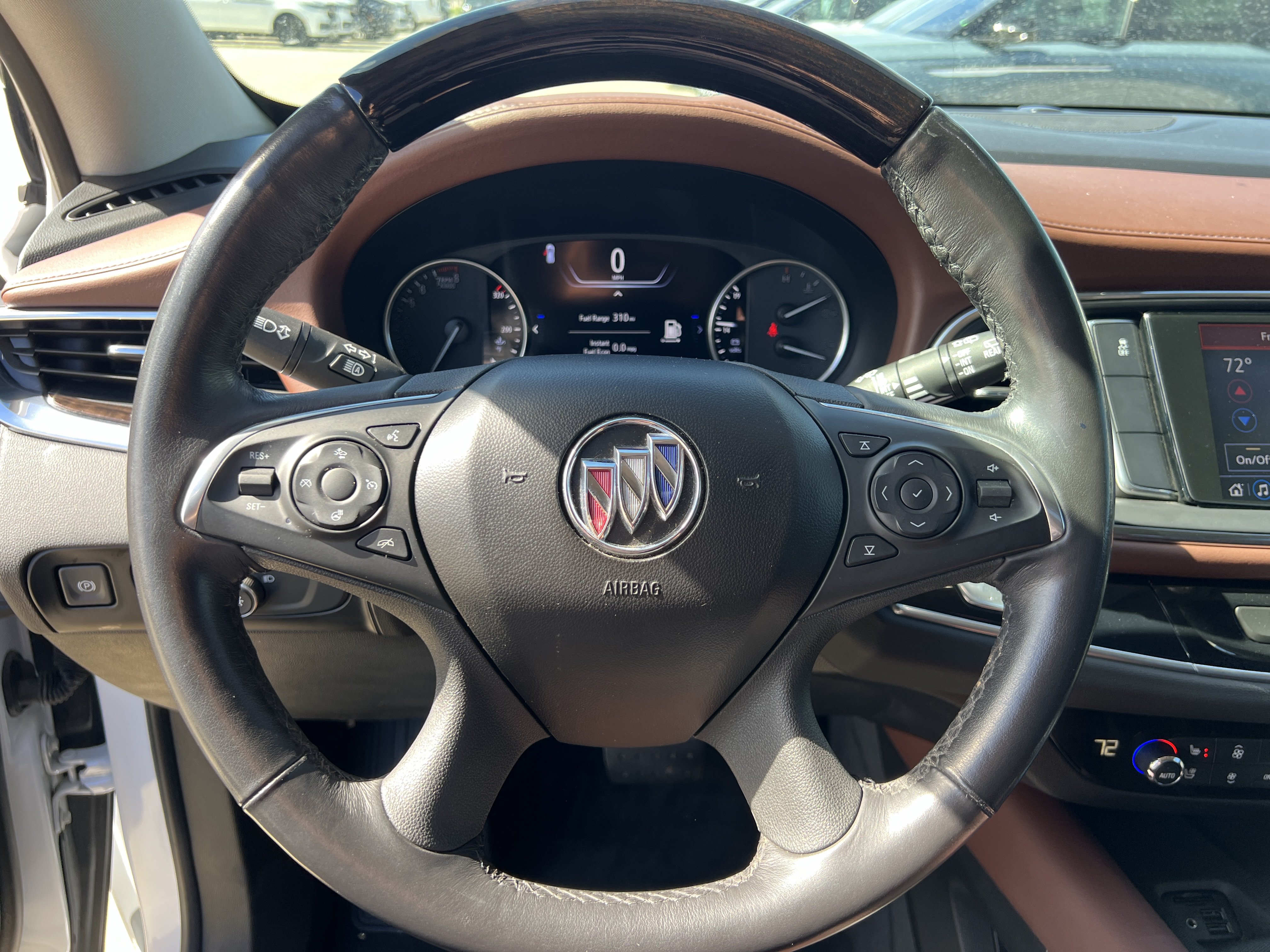 Used 2020 Buick Enclave Avenir FWD image 16