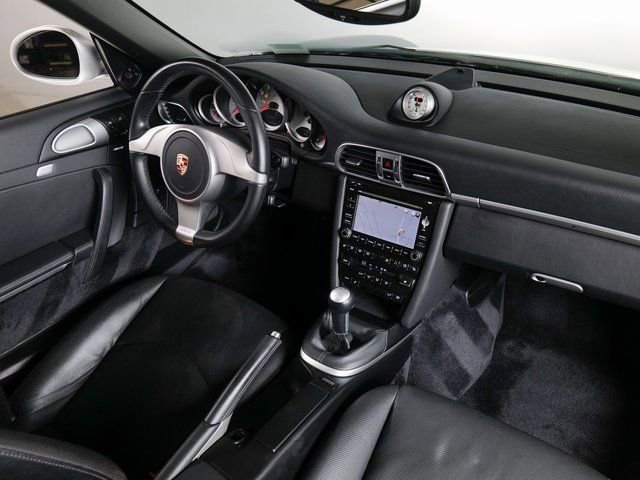Used 2010 Porsche 911 Carrera S image 15