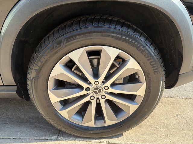 Used 2022 Mercedes-Benz GLE 350 4MATIC w/ Premium Package image 10