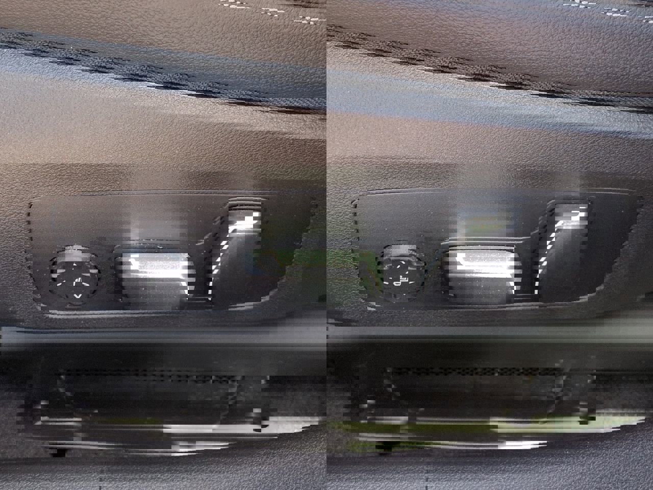 Used 2026 BMW 330i xDrive Sedan AWD/4WD image 20