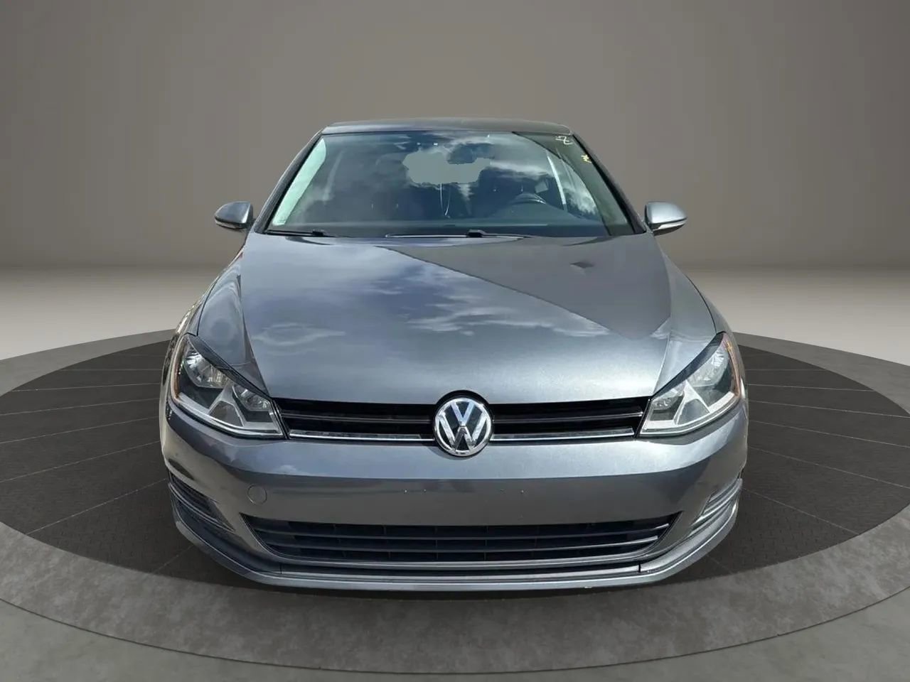 Used 2015 Volkswagen Golf S FWD image 2