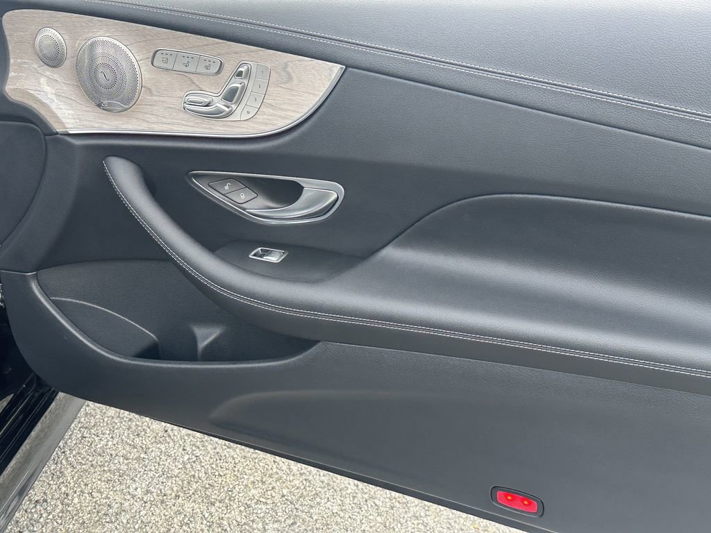 Used 2023 Mercedes-Benz E 450 4MATIC Cabriolet image 17