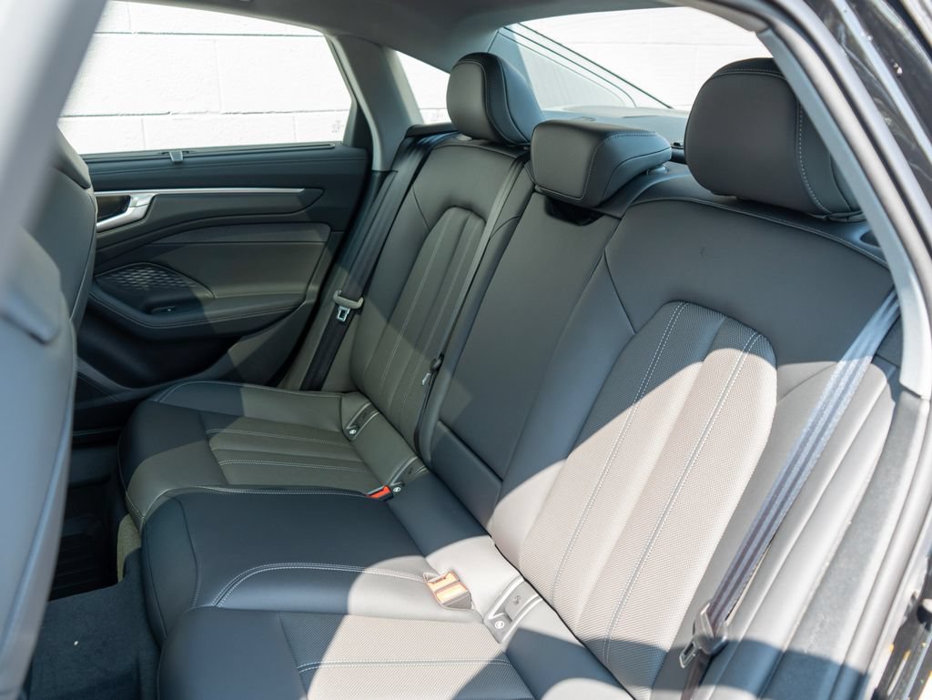 New 2026 Audi A6 Premium Plus AWD/4WD image 9