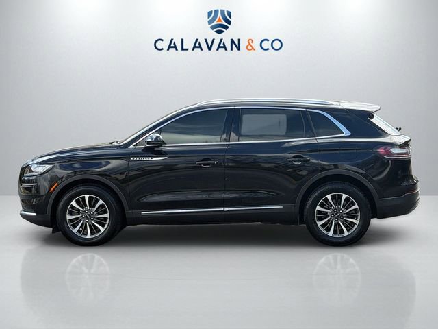 Used 2022 Lincoln Nautilus AWD w/ Premium Package image 4