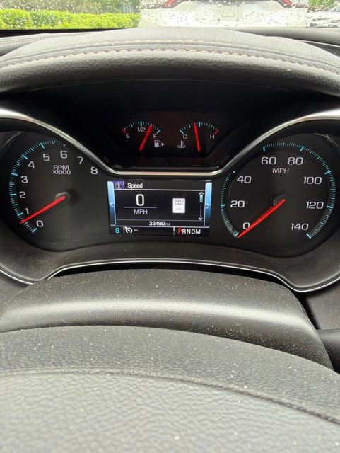 Used 2017 Chevrolet Impala Premier w/ Enhanced Convenience Package FWD image 5
