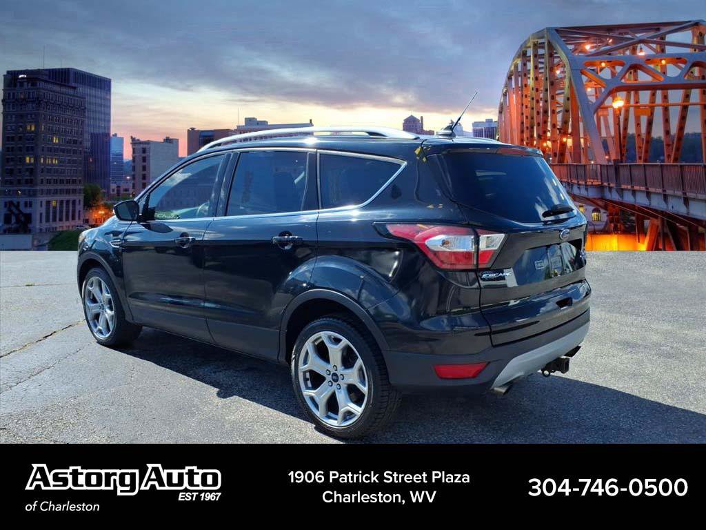 Used 2018 Ford Escape Titanium w/ Ford Safe & Smart Package AWD/4WD image 5