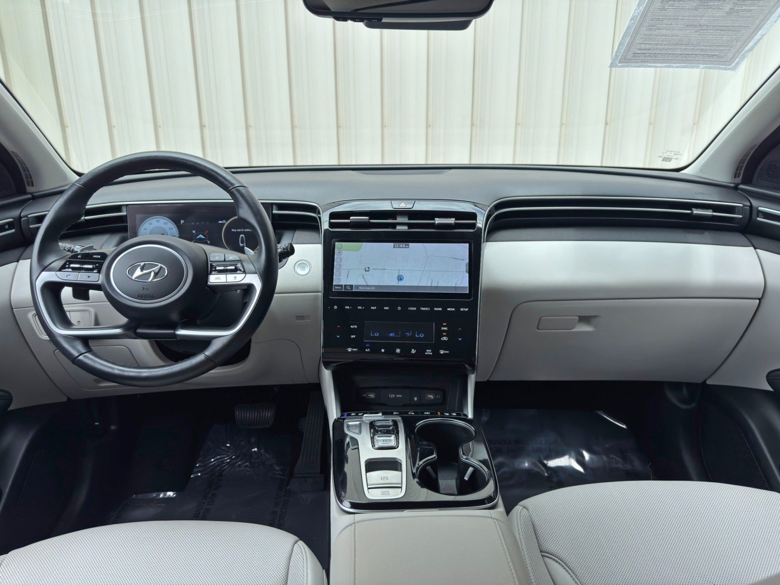 Used 2022 Hyundai Tucson Limited w/ Cargo Package AWD/4WD image 12