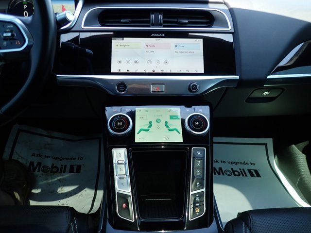 Used 2020 Jaguar I-PACE HSE image 17