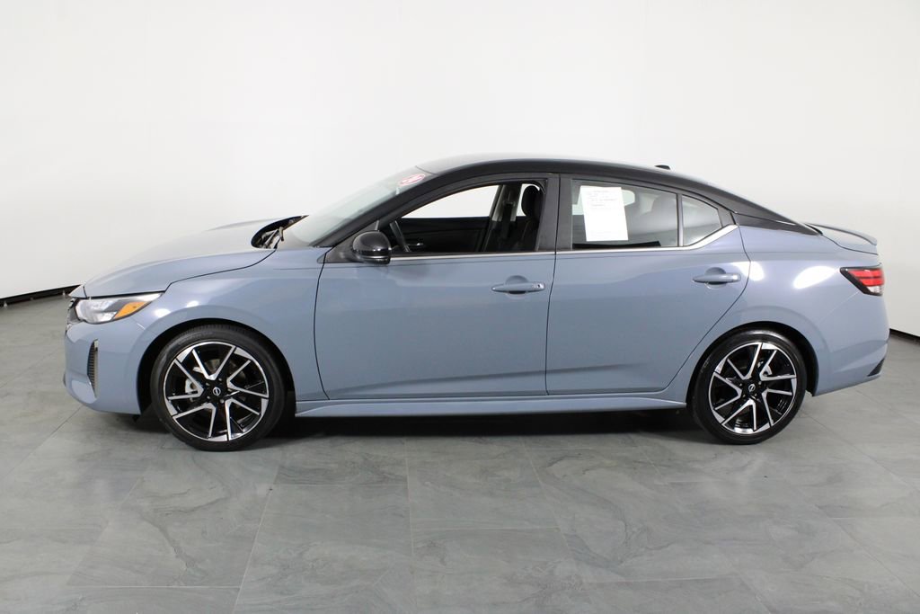 Certified 2024 Nissan Sentra SR w/ Trunk Package FWD image 12