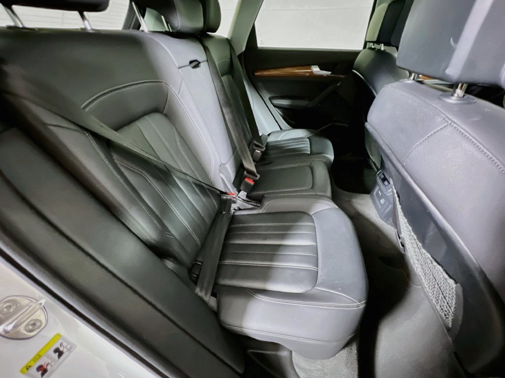 Used 2023 Audi Q5 2.0T Premium Plus AWD/4WD image 24