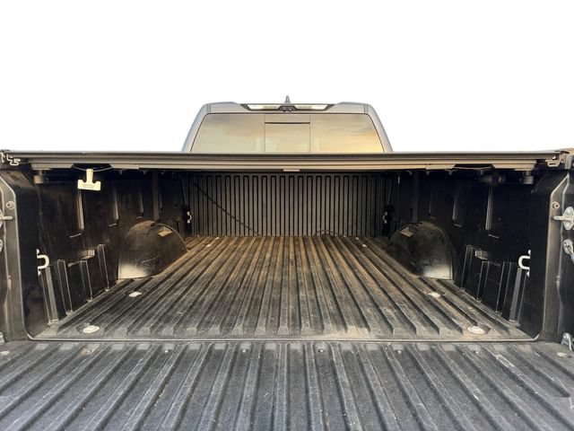 Used 2022 Toyota Tundra Limited w/ TRD Off-Road Package AWD/4WD image 18