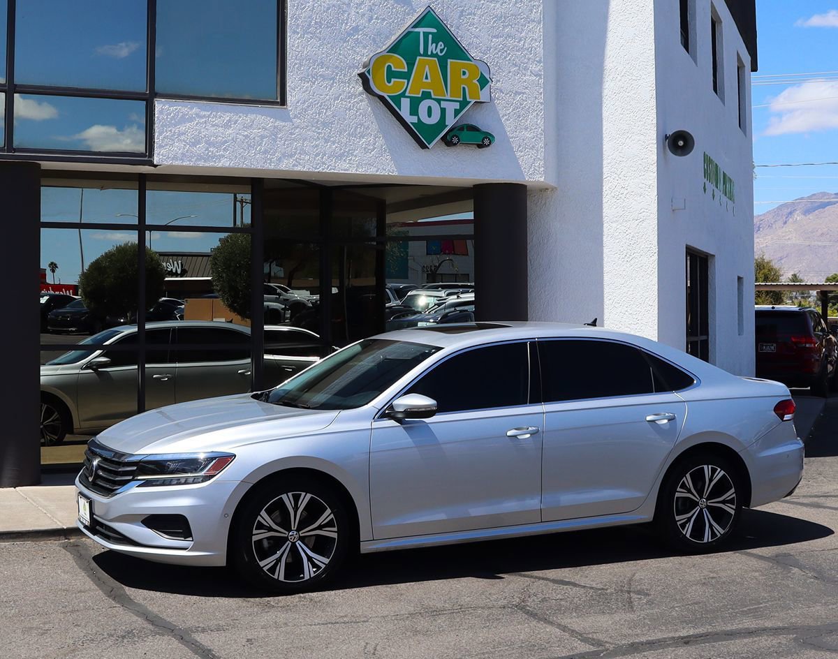 Used 2020 Volkswagen Passat 2.0T SEL FWD image 7