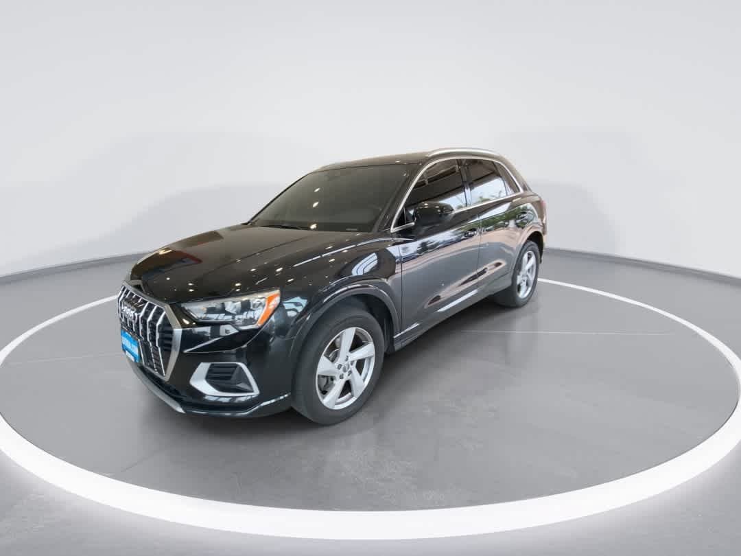 Used 2020 Audi Q3 2.0T Premium AWD/4WD image 4