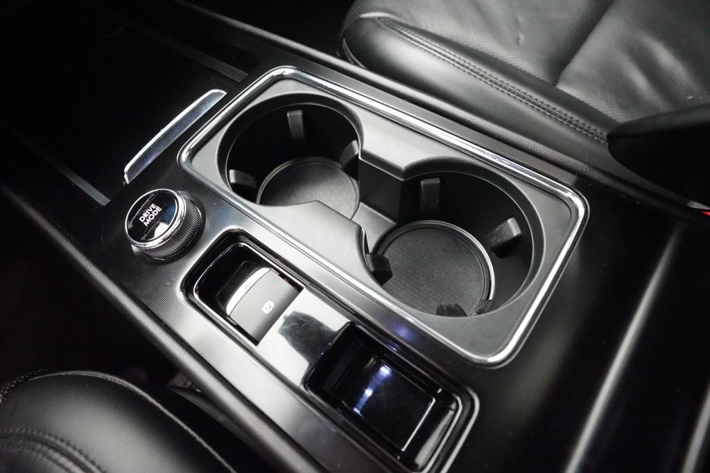 Used 2020 Lincoln Corsair AWD w/ Luxury Package image 17