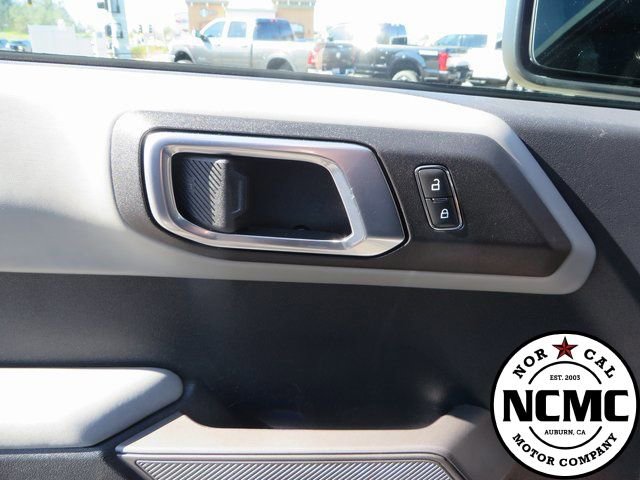 Used 2022 Ford Bronco Badlands image 17