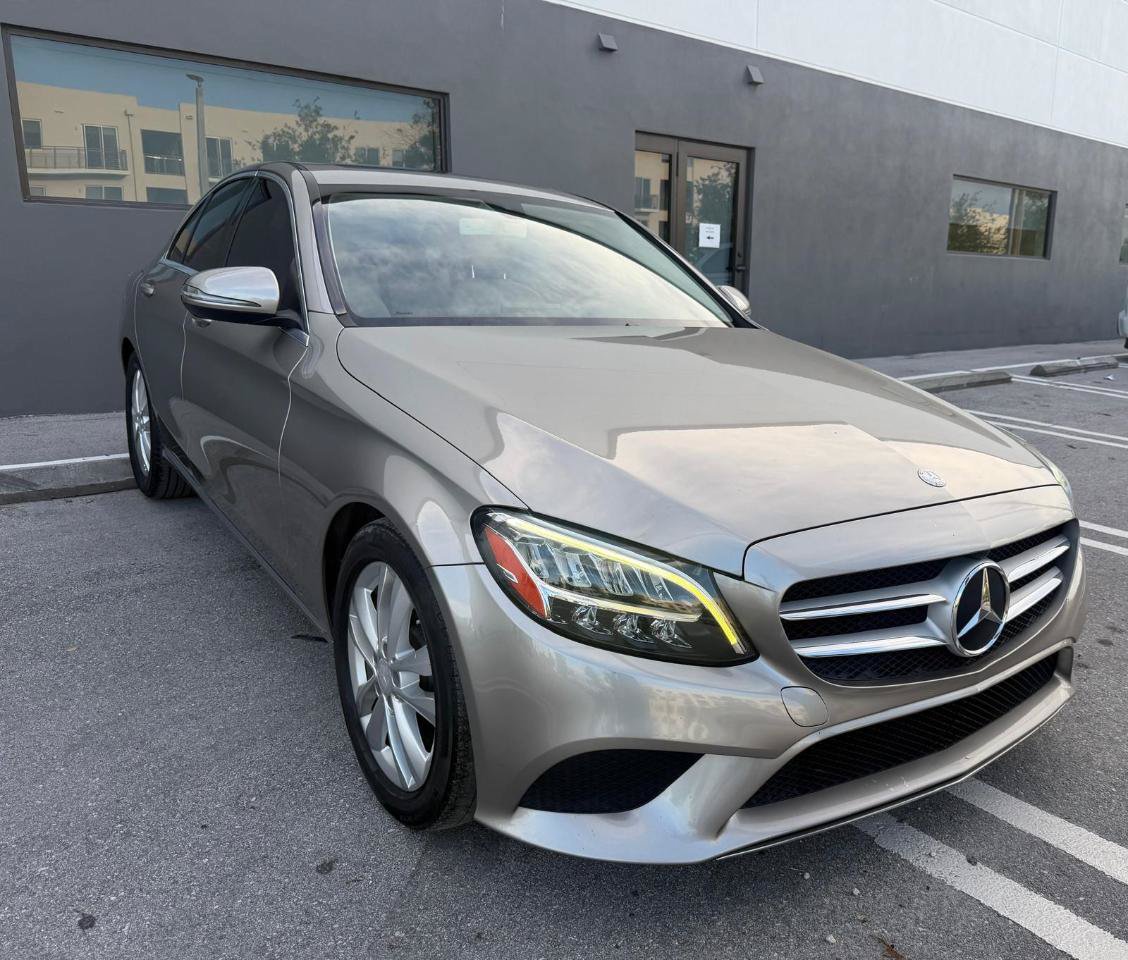 Used 2019 Mercedes-Benz C 300 Sedan image 3