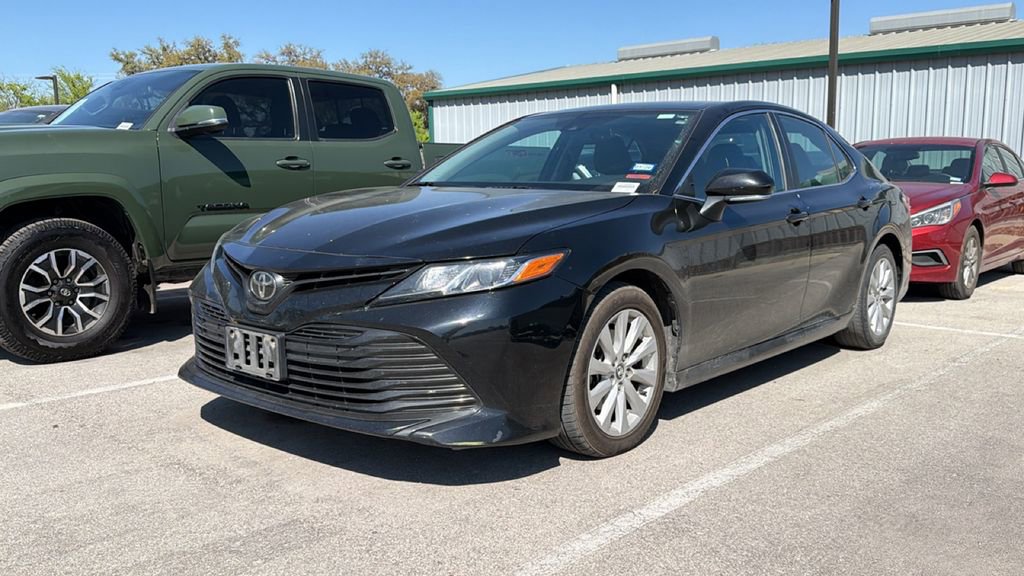 Used 2020 Toyota Camry LE w/ Convenience Package image 16