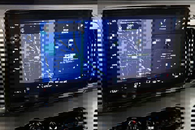 New 2025 Ford Expedition Active image 30