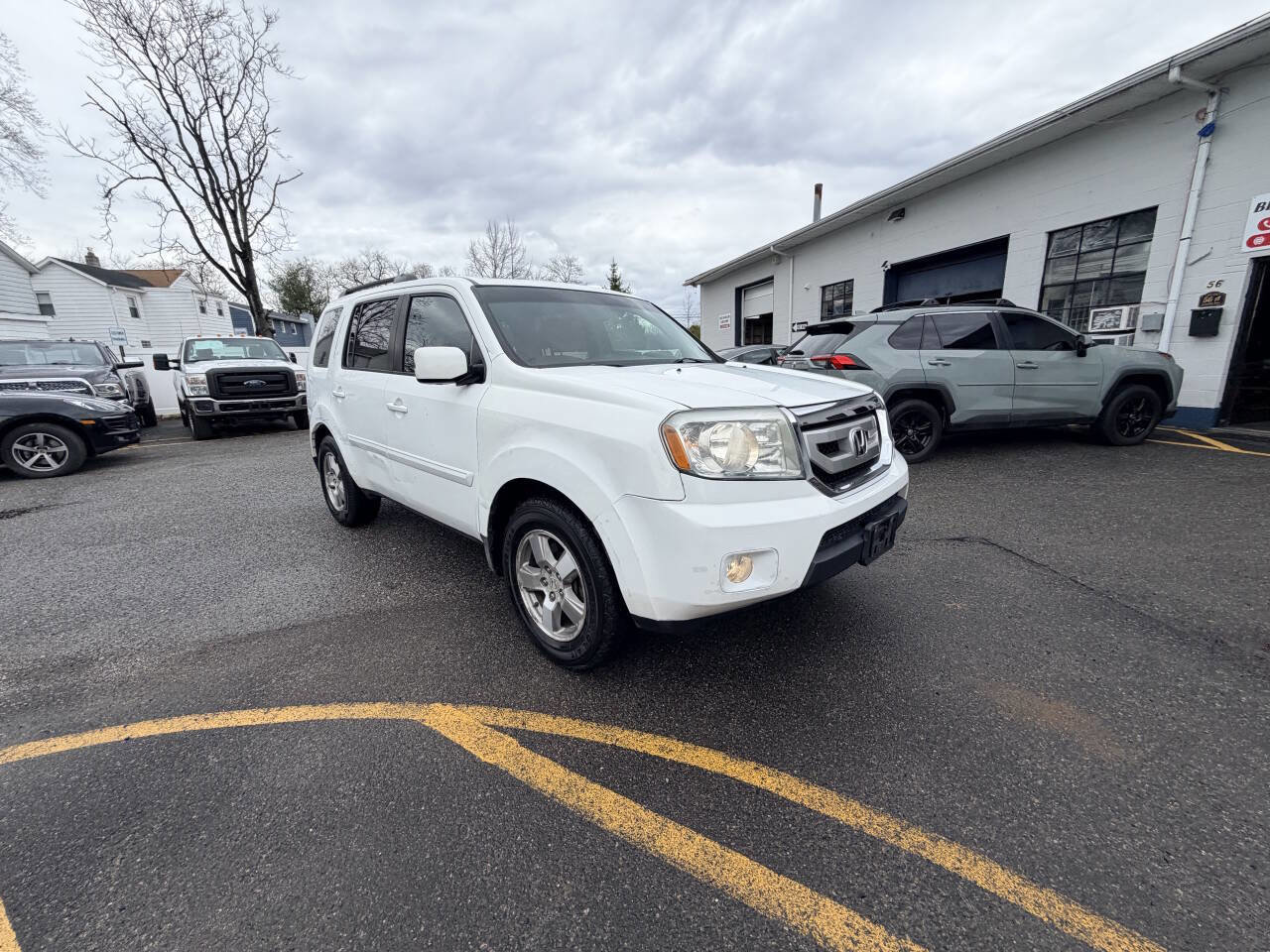 Used 2010 Honda Pilot EX-L image 6