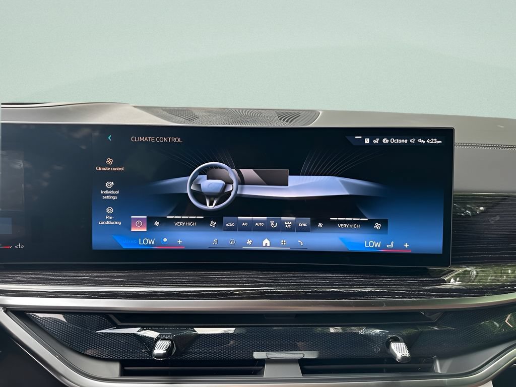 New 2026 BMW X5 xDrive40i w/ M Sport Package AWD/4WD image 19