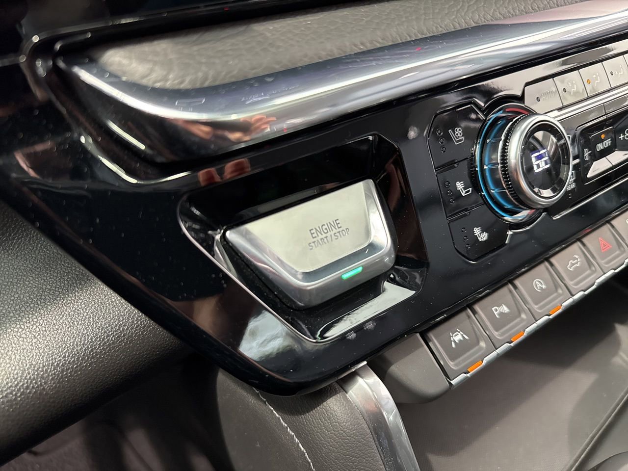 Used 2025 GMC Sierra 1500 Denali image 24