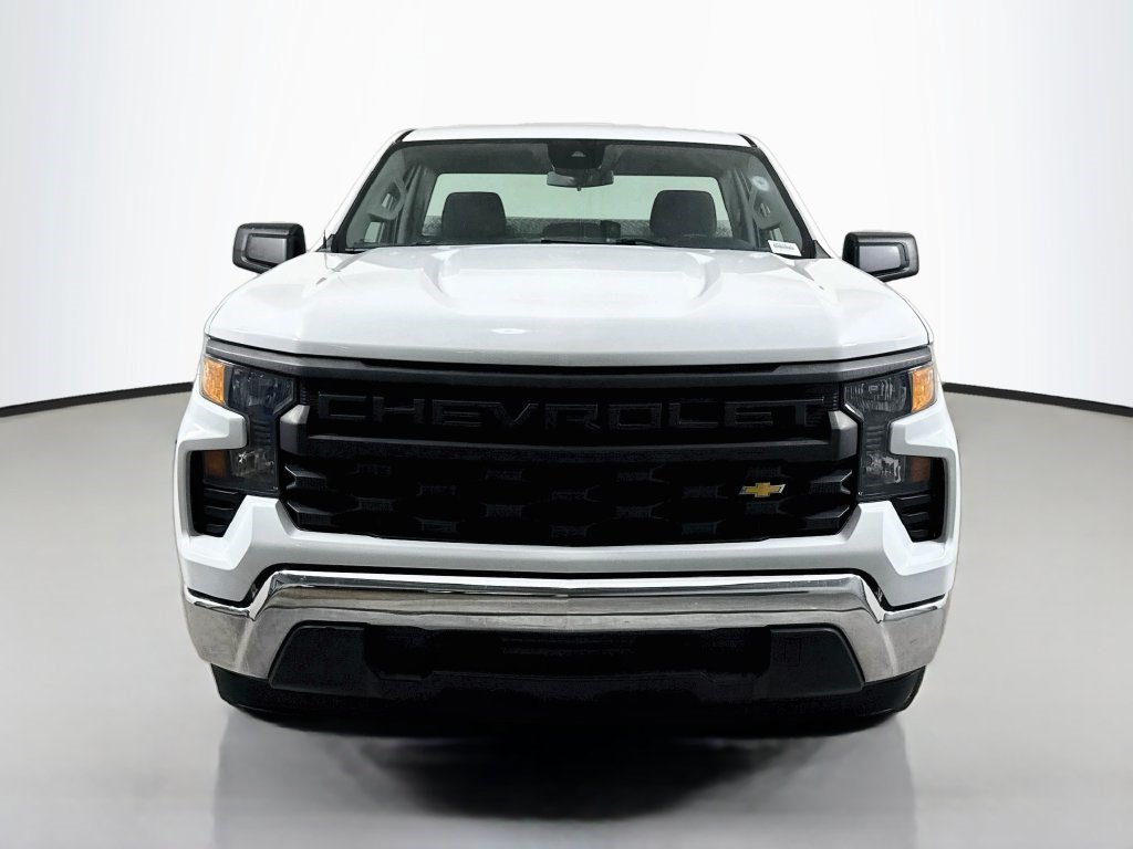 Used 2022 Chevrolet Silverado 1500 W/T RWD image 2