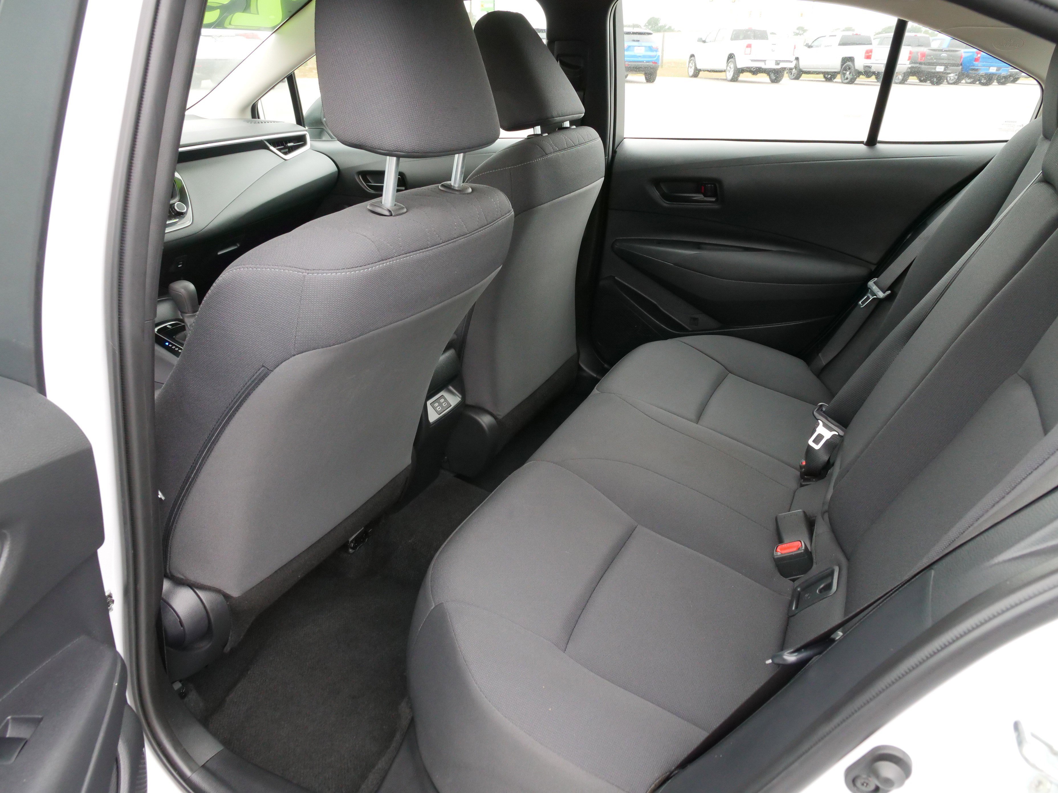 Used 2023 Toyota Corolla LE image 15