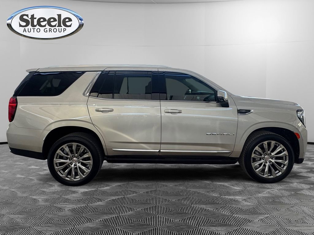 Used 2023 GMC Yukon Denali image 6